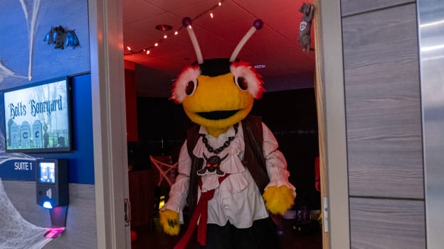 20250124_TBL_BFL_HatTrickOrTreat_53