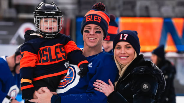 PHOTOS: Islanders Family Skate