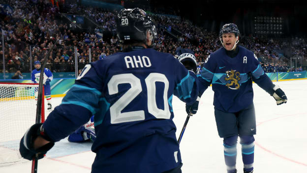 NYT EI NAAPURIA NAURATA