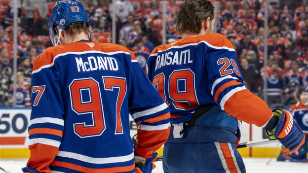 776312032_AD035_Kings_v_Oilers