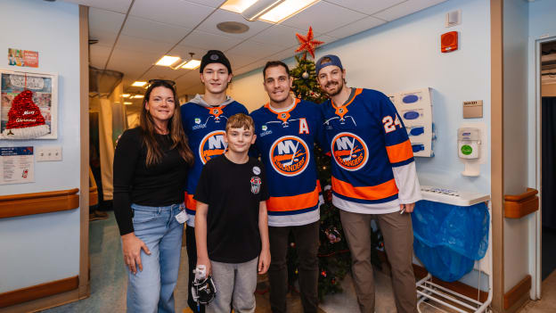 20251218_HOSPITALVISITS_COHENS-26