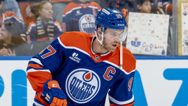 776312032_AD028_Kings_v_Oilers