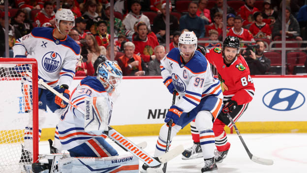 Edmonton Oilers v Chicago Blackhawks