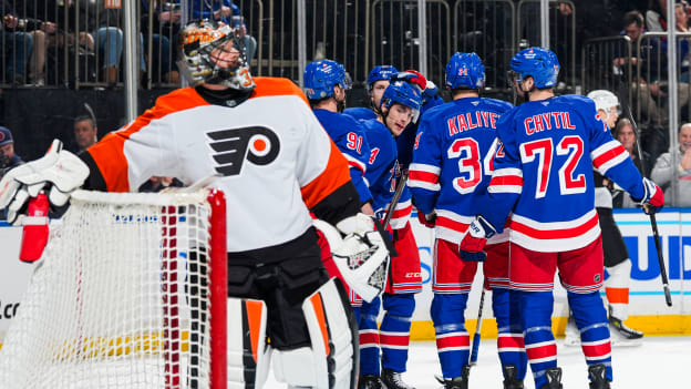 Philadelphia Flyers v New York Rangers