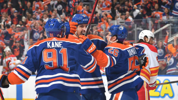 GALLERY: Oilers vs. Flames