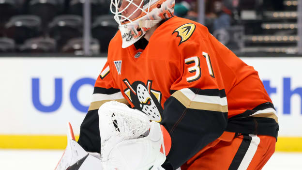 20250924_Kings_Ducks_Robinson_0326