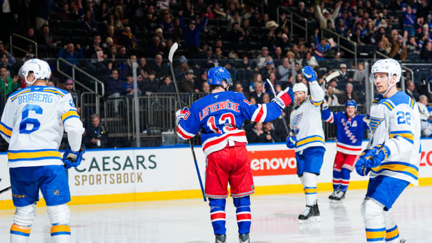 St. Louis Blues v New York Rangers