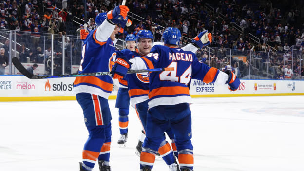 UBS Postgame Photos: Islanders 4, Penguins 3 SO