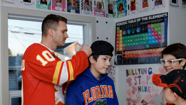 20251104_JJ_POWERPLAY_0101_JP