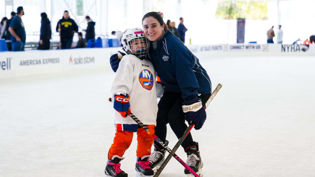 PHOTOS: Girls Hockey Weekend, Presented by Global Industrial