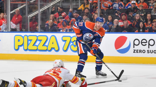 GALLERY: Oilers vs. Flames