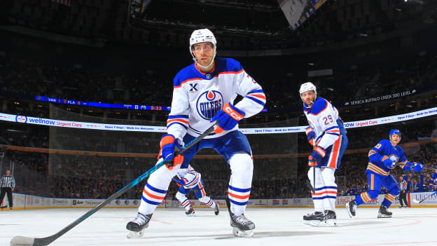 Edmonton Oilers v Buffalo Sabres