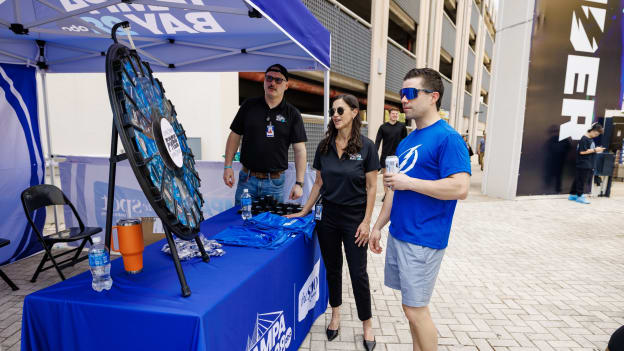 260326-Plaza-PRIDE-TBL-023