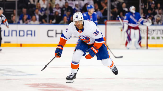 20250925_NYI_NYR_PRESEASON_SECONDPERIOD_GENERAL-10