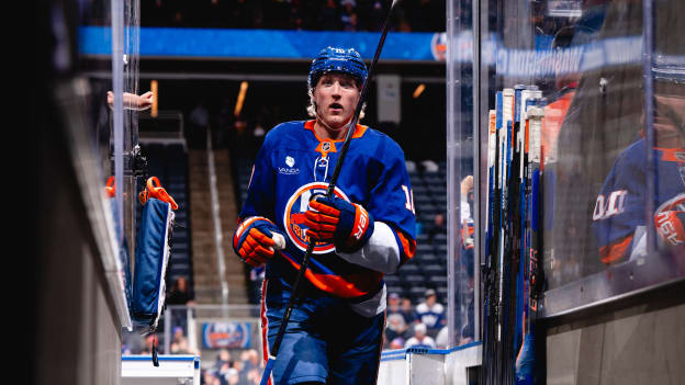 20251130_WSH_NYI_WARMUPS-19