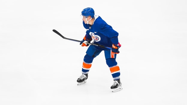 PHOTOS: Islanders Practice Nov. 21, 2023