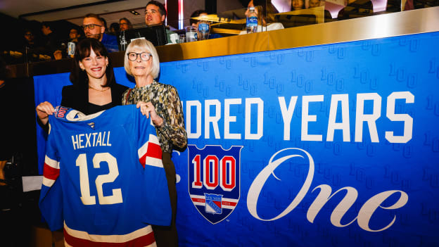 MF_NYR_102025__F2_7505