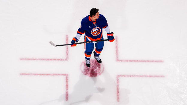 20251128_NYI_PHI_WARMUPS-20 (1)