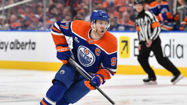 776312032_AD088_Kings_v_Oilers
