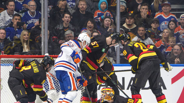 Edmonton Oilers v Vancouver Canucks