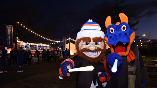 UBS Postgame Photos: Islanders 4, Maple Leafs 3 OT