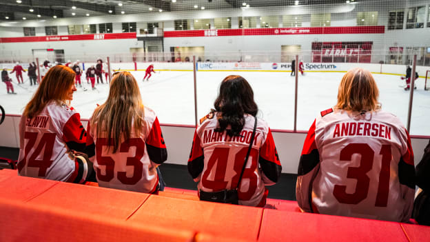 260313_Practice_Moms_Trip_Invisalign_Arena_JPL09266