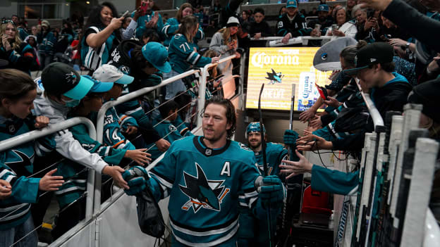 20250405_Kraken_vs_Sharks_650190