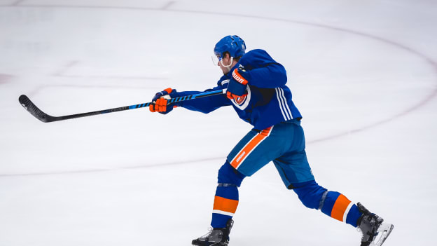 Photos: Islanders Morning Skate Dec. 5, 2023