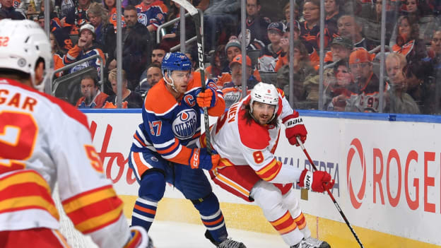 GALLERY: Oilers vs. Flames