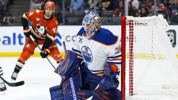 Edmonton Oilers v Anaheim Ducks