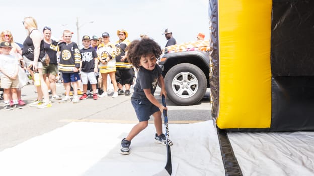 08-25-2024_DLE_Boston Bruins Fan Fest Plymouth25