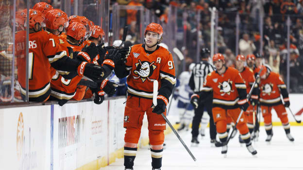 42059920_Toronto_Maple_Leafs_v_Anaheim_Ducks_Deleted_User_20260331_031026