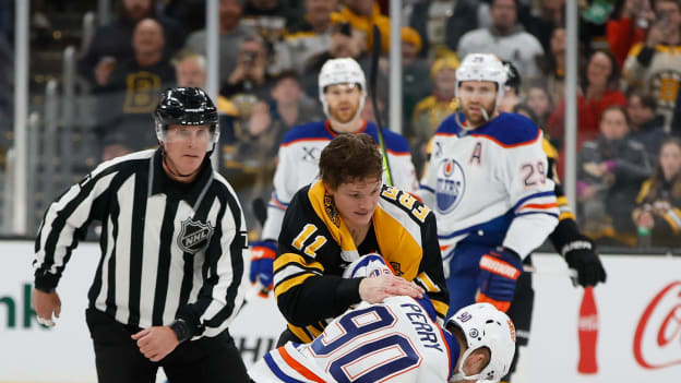 Edmonton Oilers v Boston Bruins