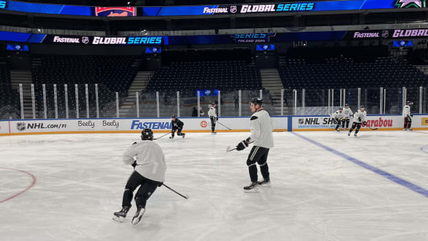 110124 GS DAL Morning Skate