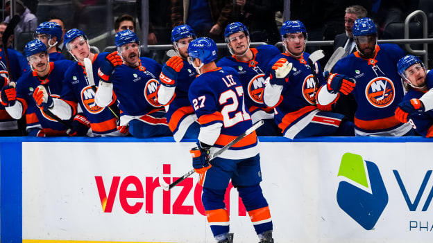 20251211_ANA_NYI_EDITS_GOAL_LEE-8