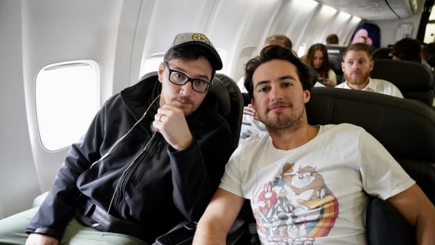 Photos: Bruins Siblings Trip | Flight to Dallas