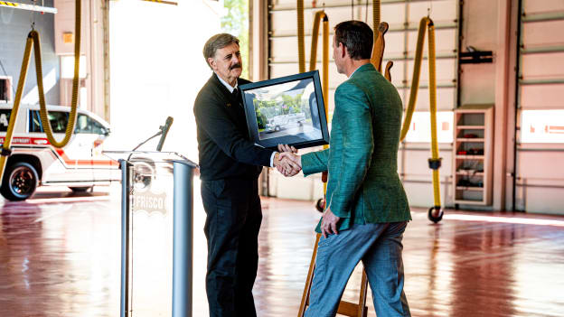 Frisco Fire Department unveils Stars-themed fire truck