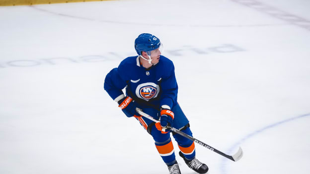 Photos: Islanders Morning Skate Dec. 5, 2023