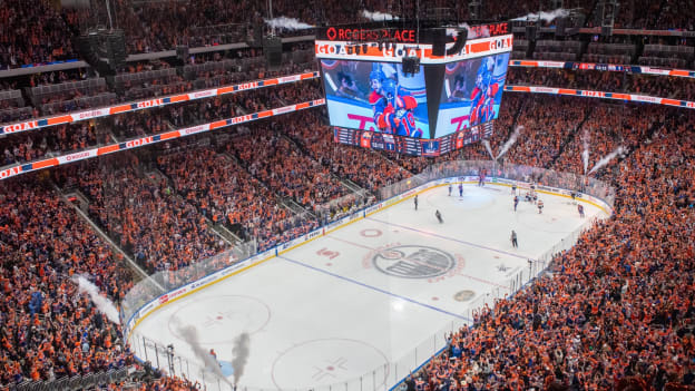 776155451AD149_oilers_panthers_1600