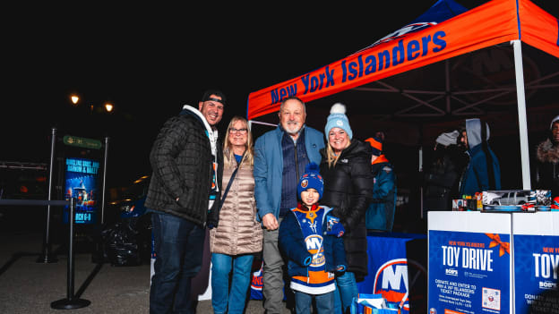 20251211_NYI_ANA_TOY-20