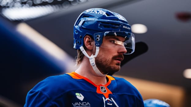 20260322_NYI_CBJ_WARMUPS-1 Large