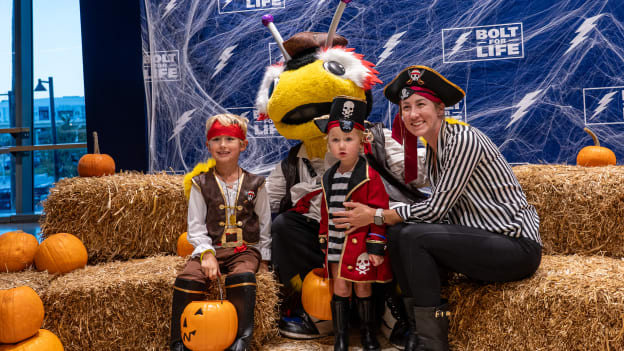 20250124_TBL_BFL_HatTrickOrTreat_75