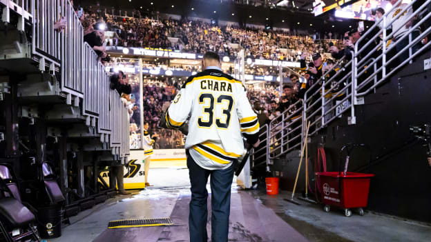 03-07-2024_DLE_Boston Bruins Return of a Champion Era Night12