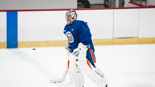 PHOTOS: Islanders Morning Skate Jan. 23