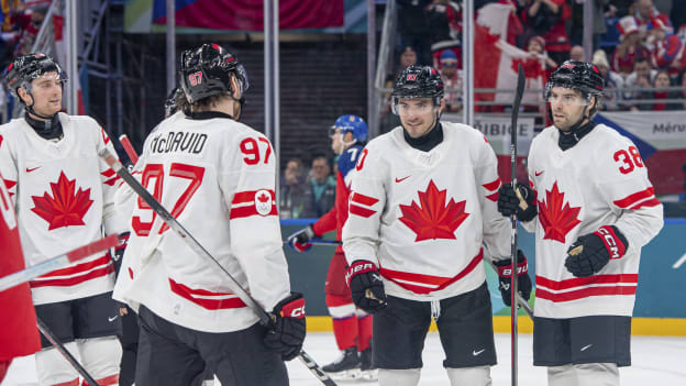 Canada dominates, shuts out Czechia
