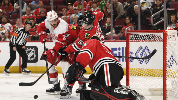 Detroit Red Wings v Chicago Blackhawks