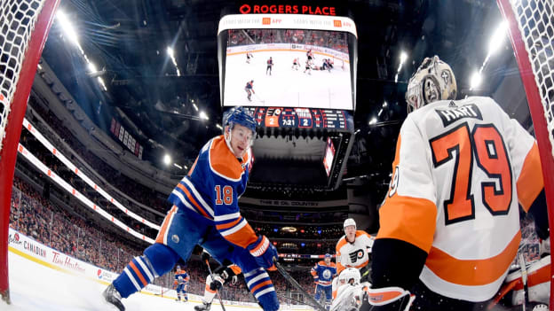 GALLERY: Oilers vs. Flyers