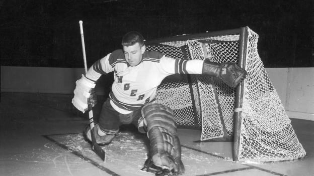 Lorne "Gump" Worsley