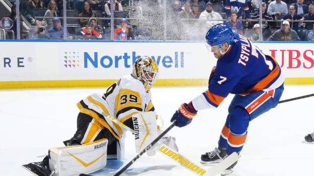 UBS Postgame Photos: Islanders 4, Penguins 3 SO