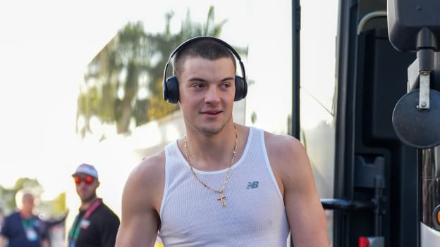 Photos: Winter Classic Arrivals